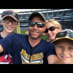 Meet your Posher, Mark